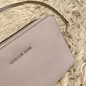 MK Jet Set Large Saffiano Leather Crossbody